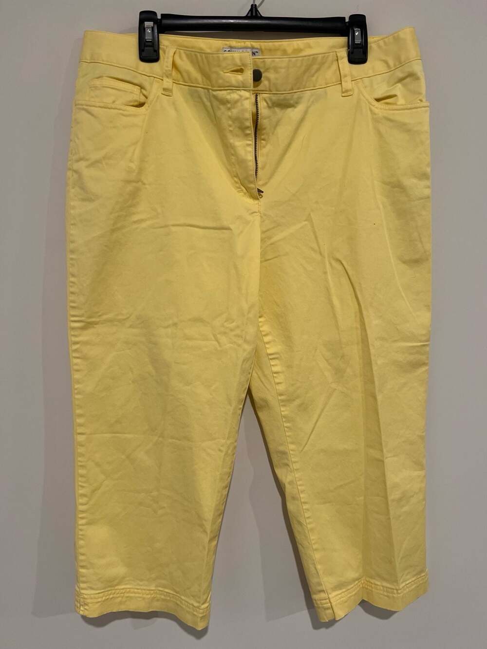 Covington Stretch Cotton Yellow Capri Pants Size 18 - Picture 3 of 5